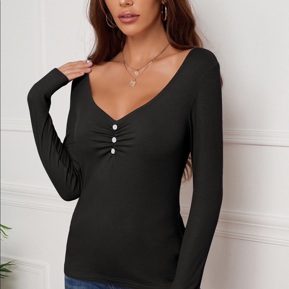 V-Neck Ruched Button Top - Picture 2 of 14